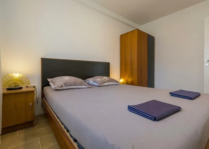 Kati Apartman Klenovica